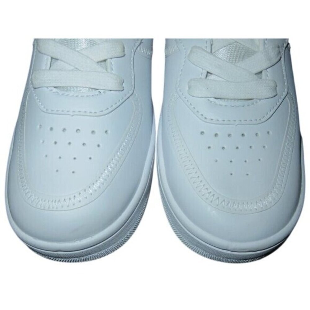 Fabletics White Wilshire Lifestyle Low Top Lace Up Sneaker size 10 - Picture 3 of 10